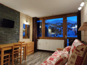 Studio moderne au pied des pistes avec balcon Sud - FR-1-181-2555 Mâcot-La-Plagne